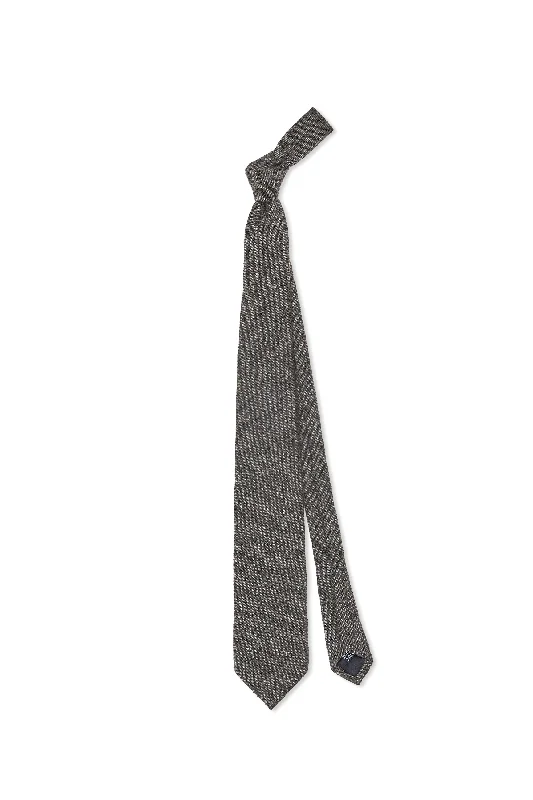 Men's Suits with Linen-Blend FabricsDrake's Grey Cashmere Tie