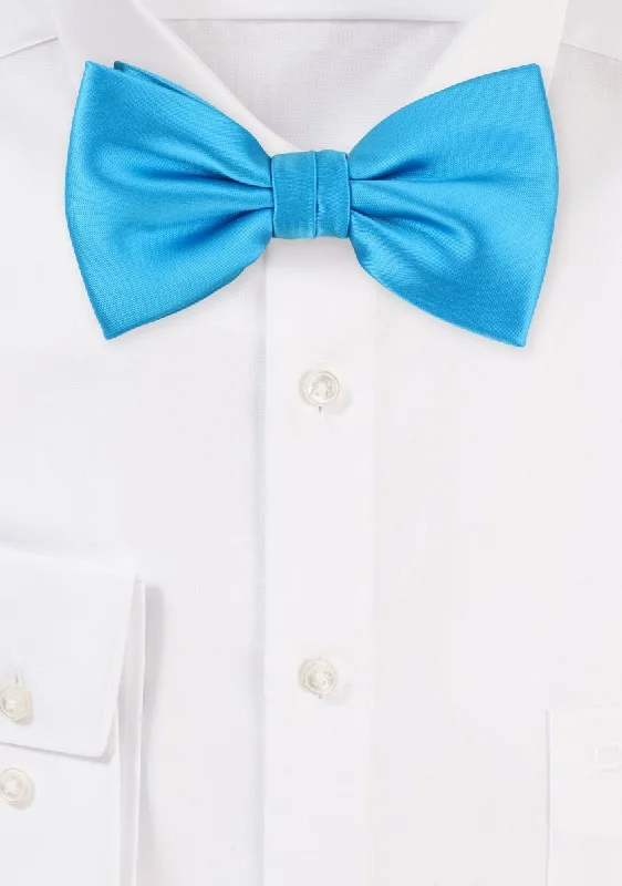 Men's Suits with Side-Adjustable Trouser WaistsCyan Solid Bowtie