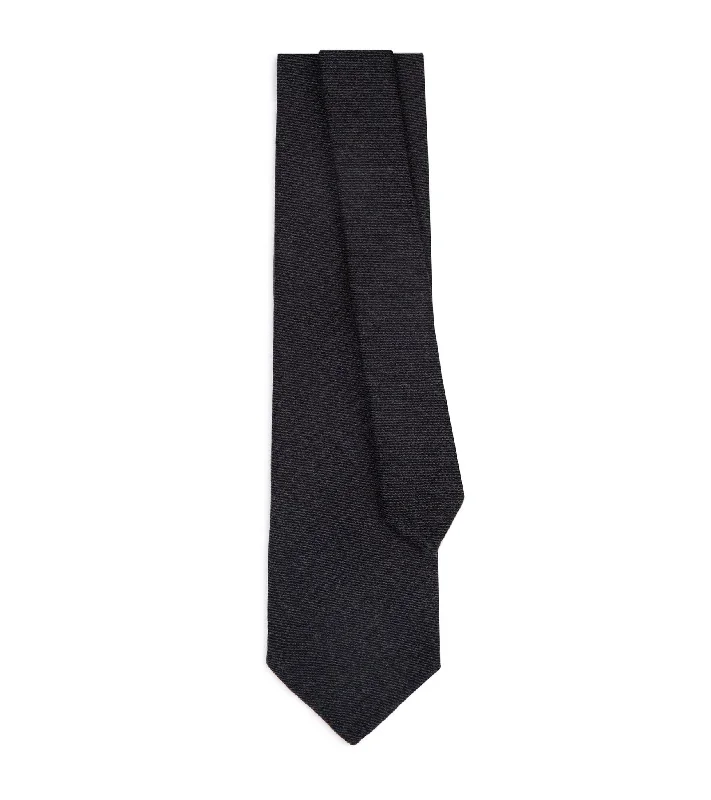 Men's Suits for Job InterviewsBigi Wool Twill Tie: Dark Grey