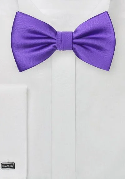 Men's Suits for Every OccasionFreesia Solid Bowtie