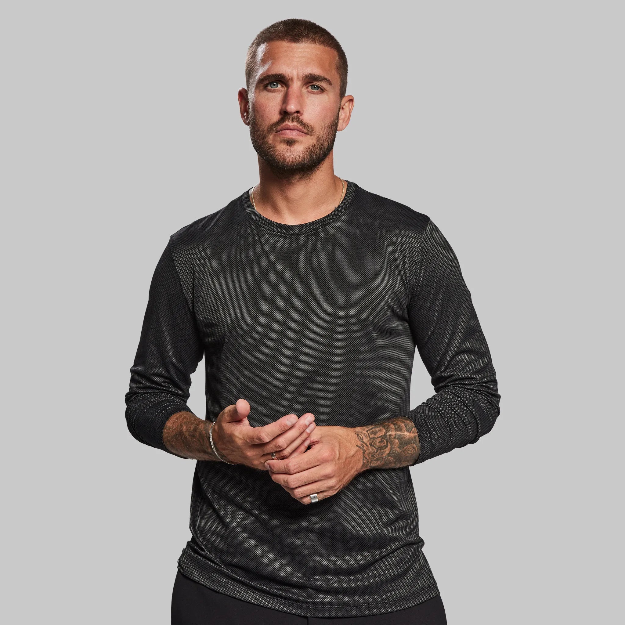 Men's Minimalist Shirts for a Clean LookGraphene T Shirt. Long Sleeve Black edition