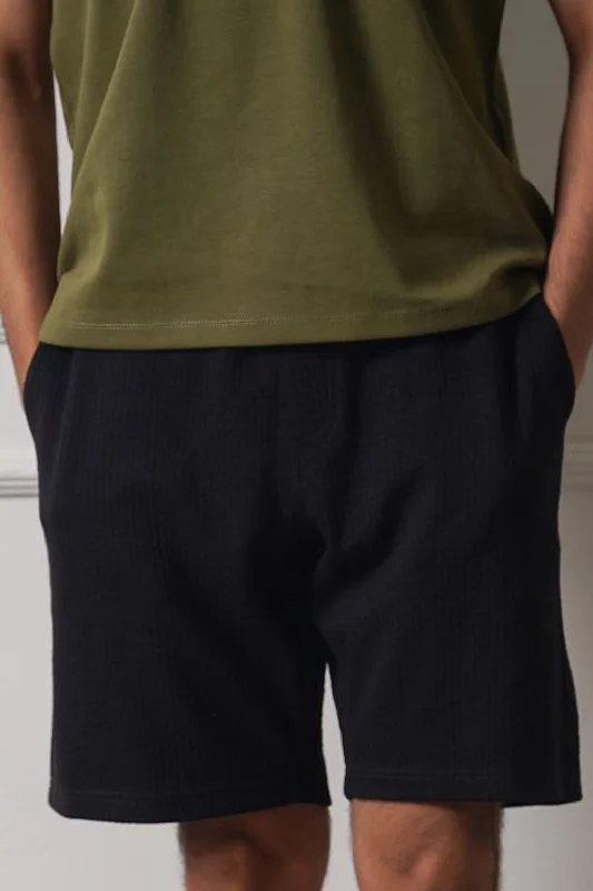 Men's Tapered Pants for a Slimming EffectJACQUARD SHORTS