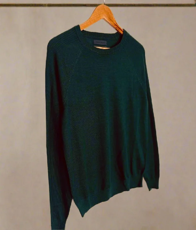 Men's Shirts with Wrinkle-Resistant FabricGreen Men's Merino Wool Jumper