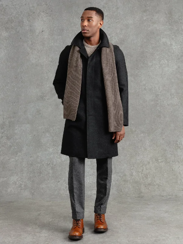 Men's Coats with Multi-Pocket DesignThe Woollen Crew Coat - Charcoal Dogtooth