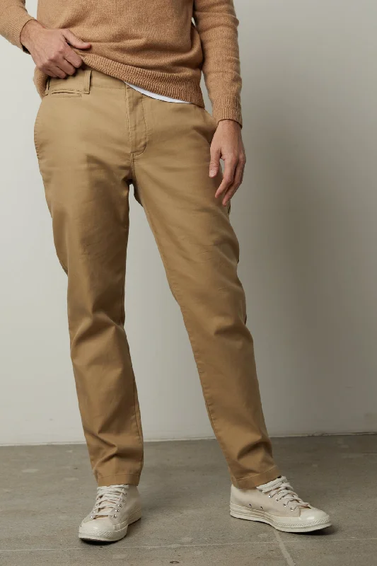 Men's Pants with Logo EmbossmentsAIDEN COTTON TWILL PANT