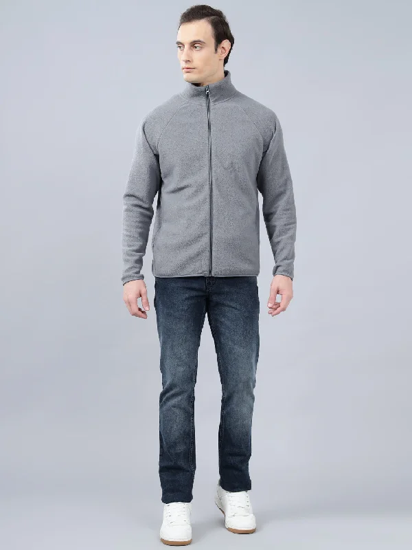 Sports-Inspired High-Performance Men's SportswearMen's Solid Grey Mock Collar Sweatshirt