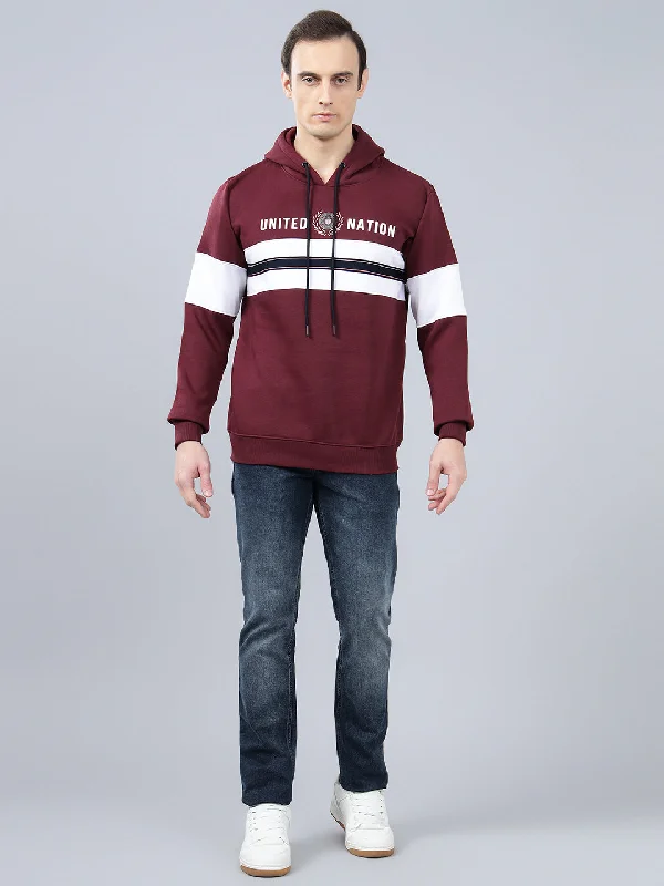 Thermal and Moisture-Wicking Men's SportswearMen's Striped Maroon Hoody Neck Sweatshirt